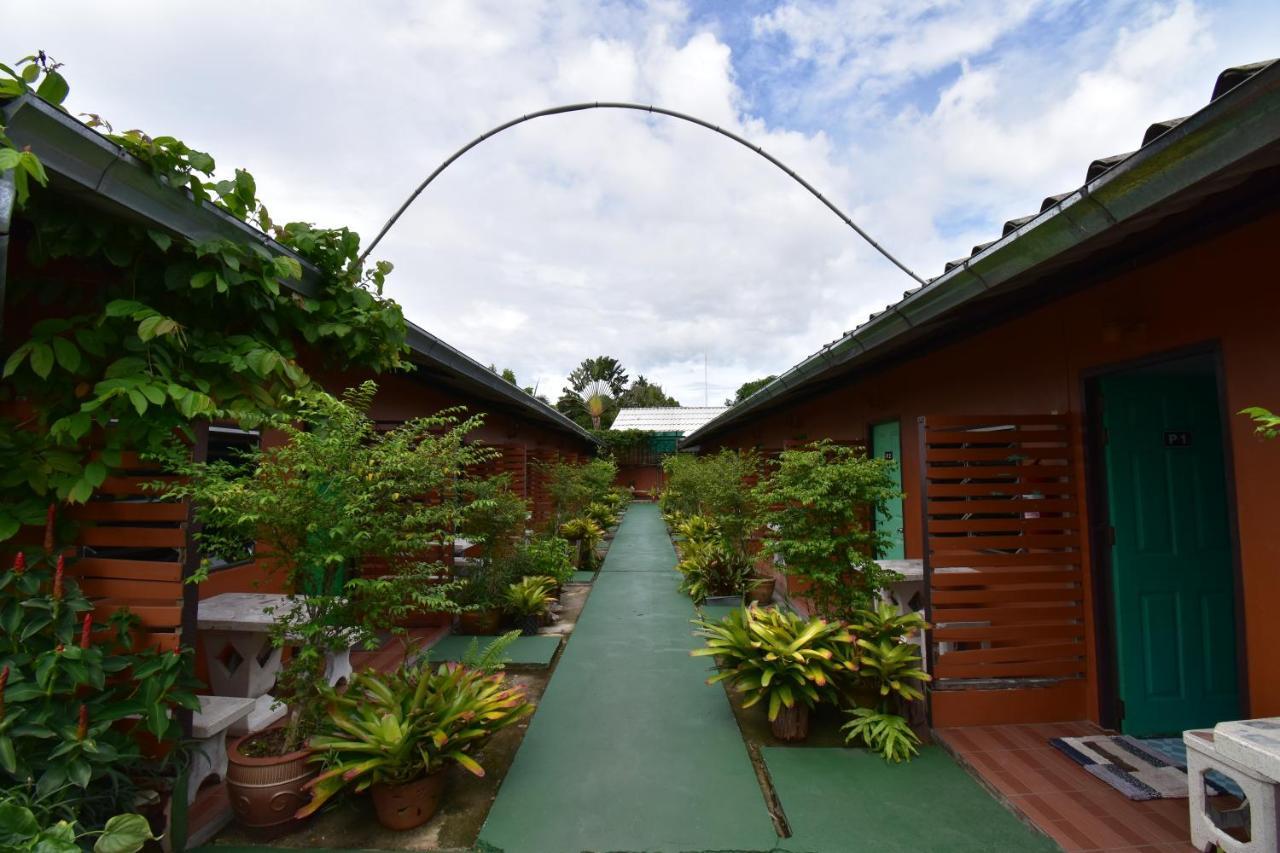 Mukda Guesthouse トラート エクステリア 写真